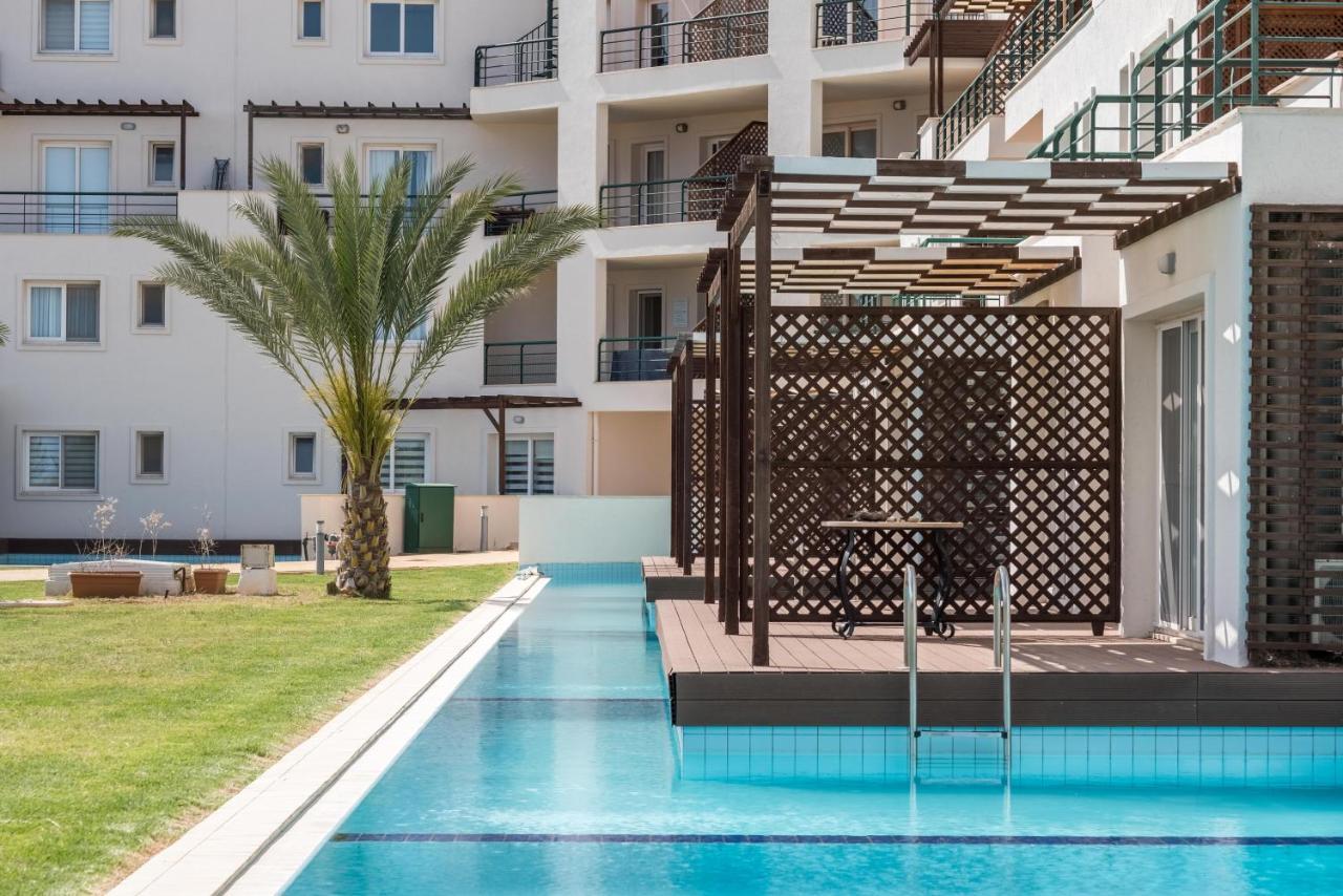 Thalassa Beach Resort & Spa Retreat Vokolidha エクステリア 写真