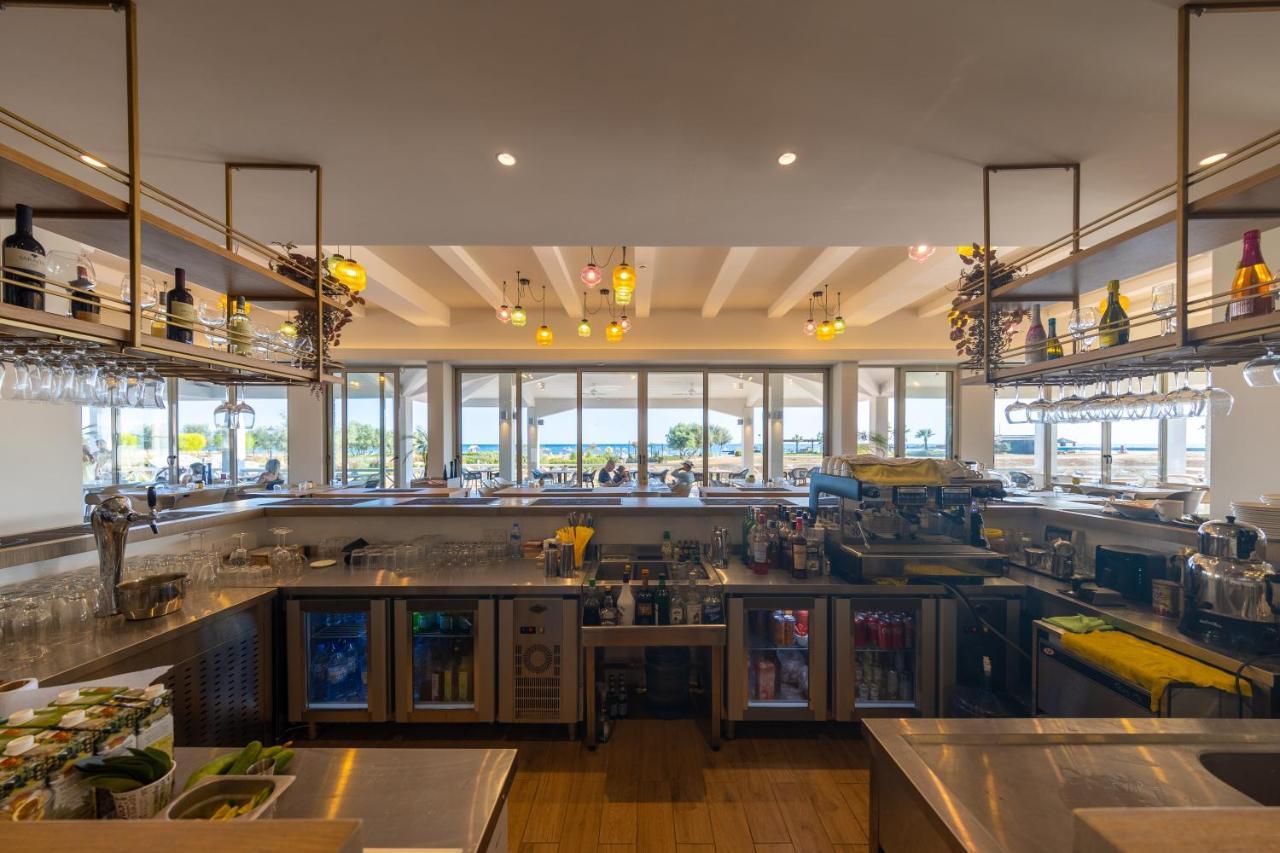 Thalassa Beach Resort & Spa Retreat Vokolidha エクステリア 写真