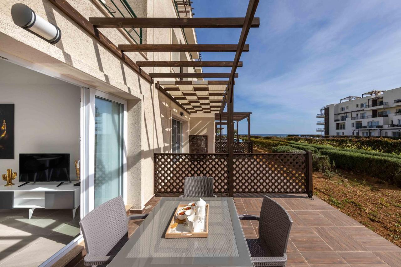Thalassa Beach Resort & Spa Retreat Vokolidha エクステリア 写真