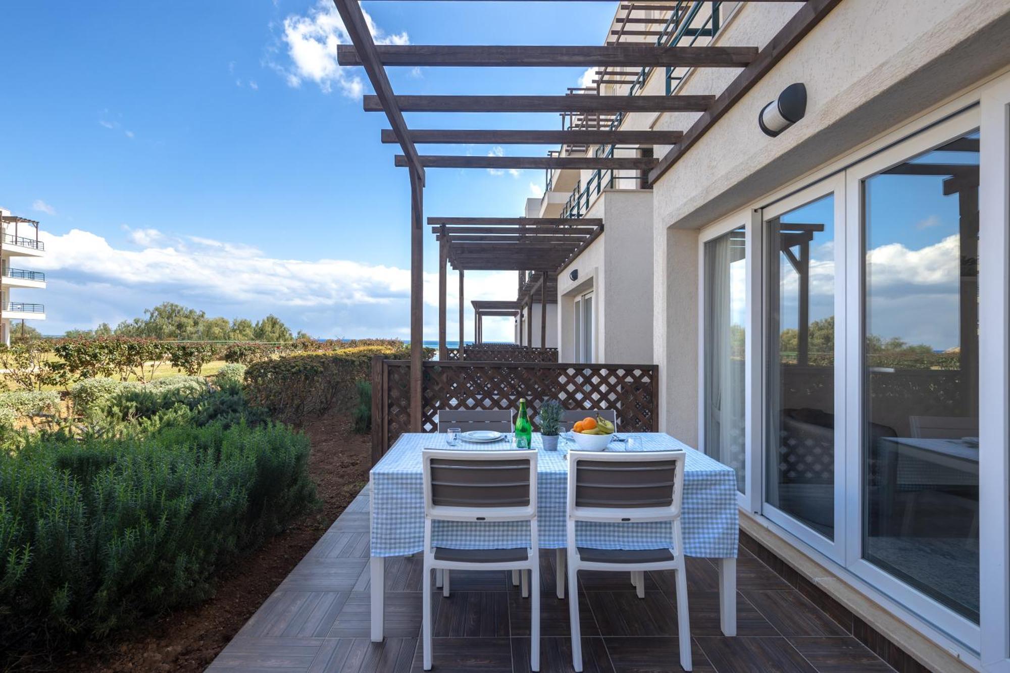 Thalassa Beach Resort & Spa Retreat Vokolidha 部屋 写真